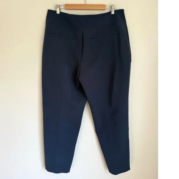 New Athleta Endless Pants in Navy Blue - Picture 6 of 8